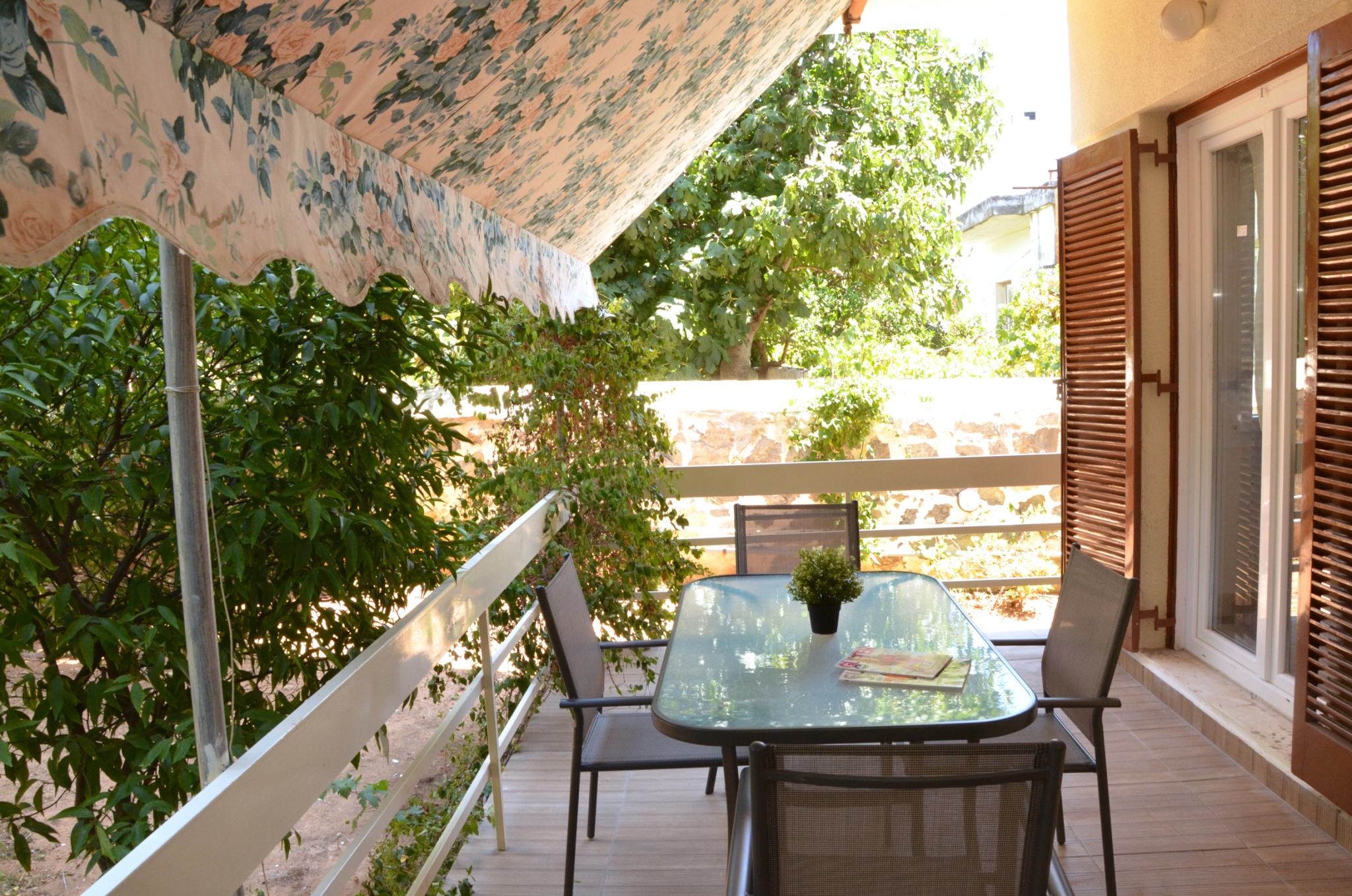 A Comfy Apartment, at the center of Glyfada.