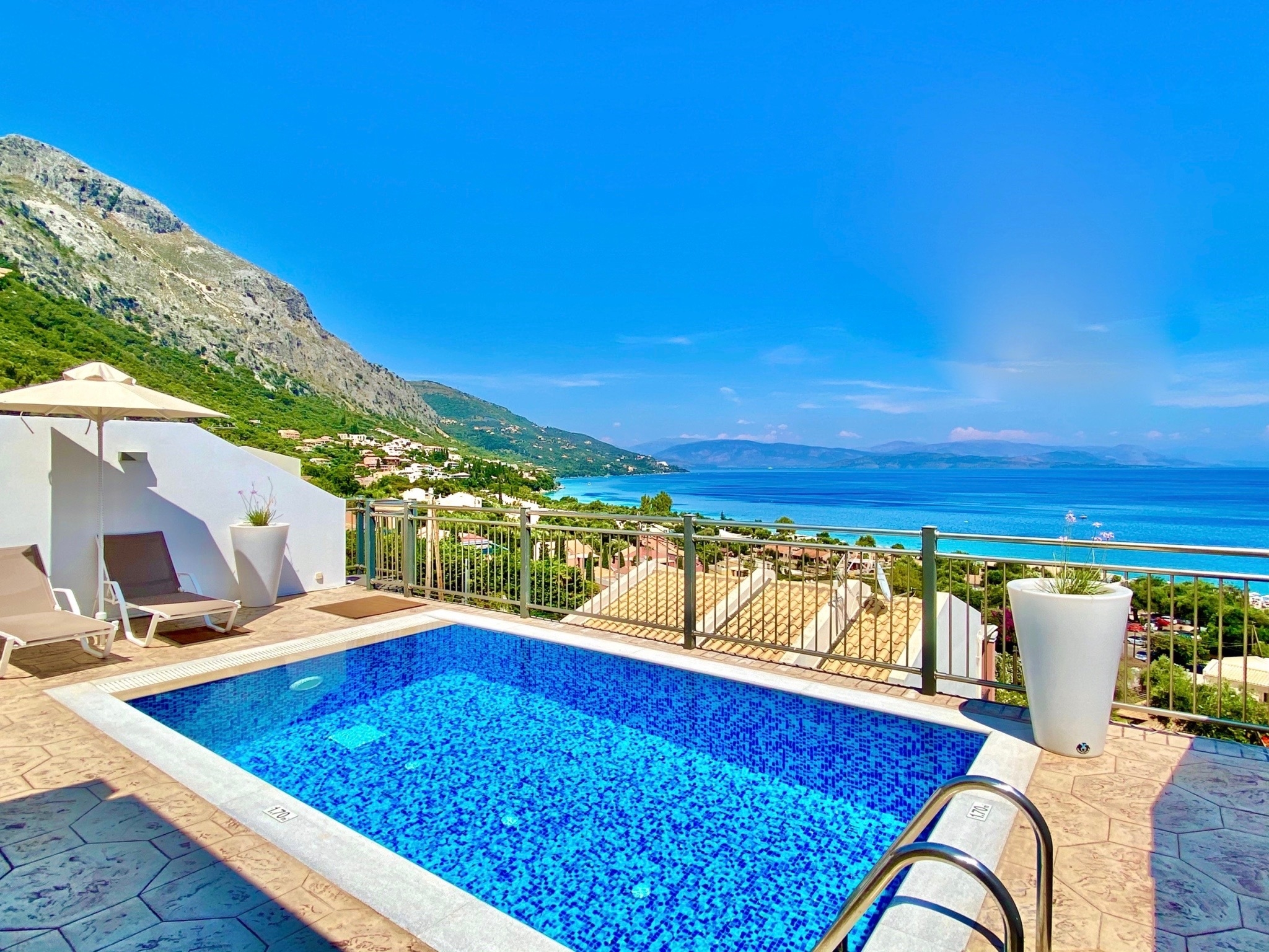 Luxury Villa Akti Barbati 2 with private pool